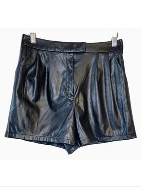 Asos Design Women's Black Vegan Leather Pleated Shorts Size 6 Gothglam Classic